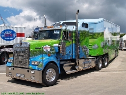 US-Trucks-090705-45